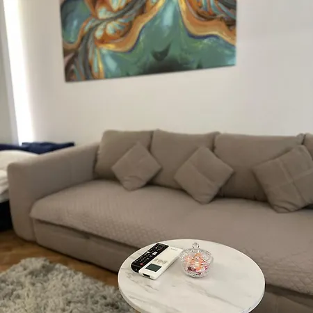 D&e * Βουκουρέστι