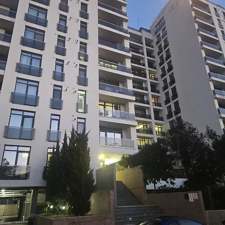 Apartment D&e