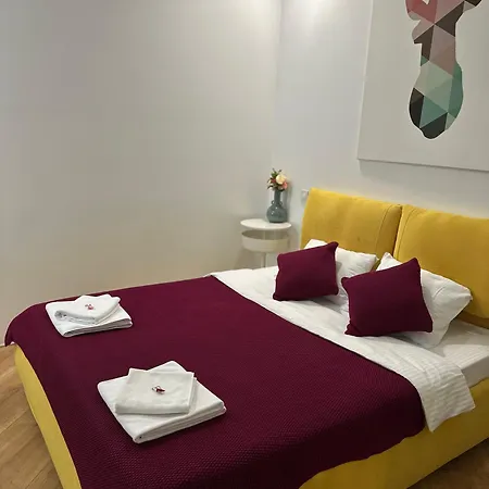 D&e Apartment